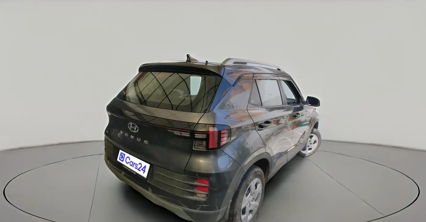 2022 Hyundai VENUE SX 1.2 PETROL, Petrol, Manual, 34,599 km, exterior
