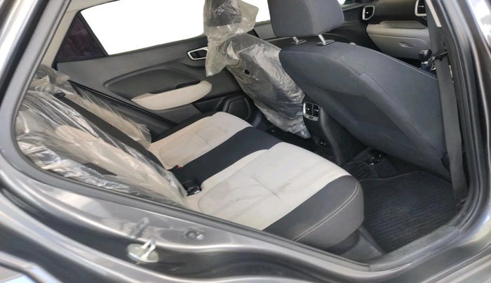 2022 Hyundai VENUE SX 1.2 PETROL, Petrol, Manual, 34,599 km, interior