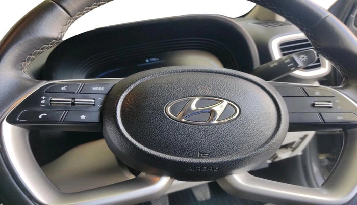 2022 Hyundai VENUE SX 1.2 PETROL, Petrol, Manual, 34,599 km, interior