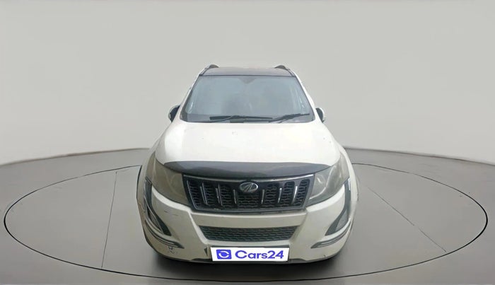 2016 Mahindra XUV500 W10, Diesel, Manual, 1,00,168 km, exterior