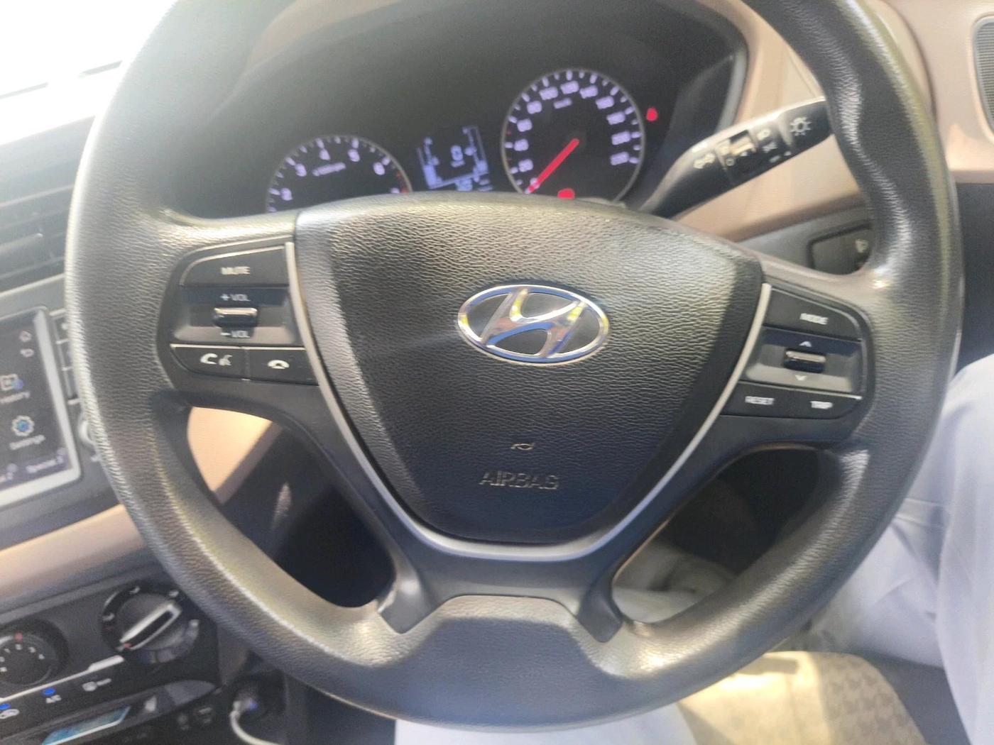 2020 Hyundai Elite i20 SPORTZ PLUS 1.2, Petrol, Manual, 71,251 km, interior