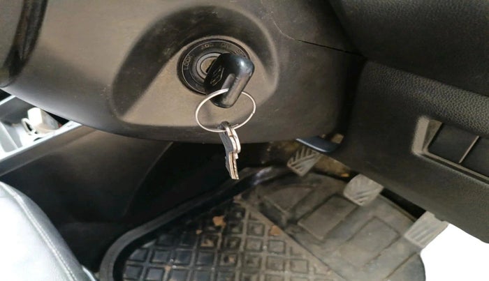 2020 Maruti Swift LXI, Petrol, Manual, 37,249 km, interior