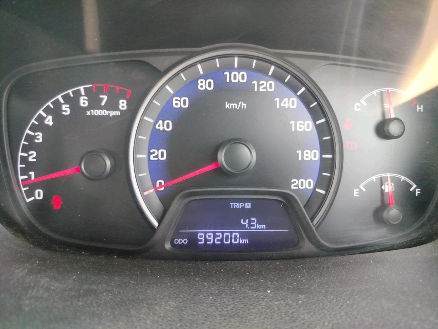 2015 Hyundai Xcent S 1.2, CNG, Manual, 99,200 km, interior