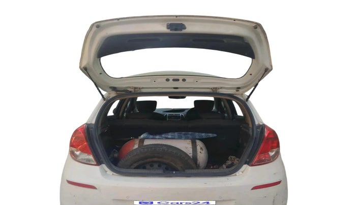 2012 Hyundai i20 SPORTZ 1.2, CNG, Manual, 78,173 km, exterior