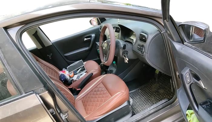 2017 Volkswagen Ameo TRENDLINE 1.5L, Diesel, Manual, 1,49,850 km, interior