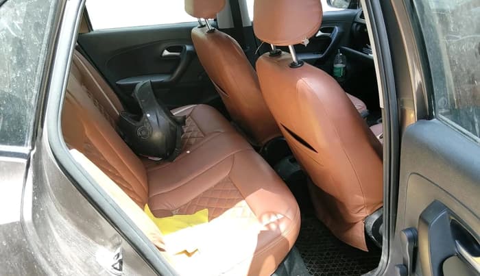 2017 Volkswagen Ameo TRENDLINE 1.5L, Diesel, Manual, 1,49,850 km, interior