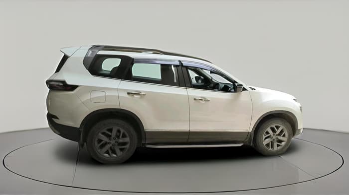 2022 Tata Safari XT PLUS, Diesel, Manual, 45,538 km, exterior