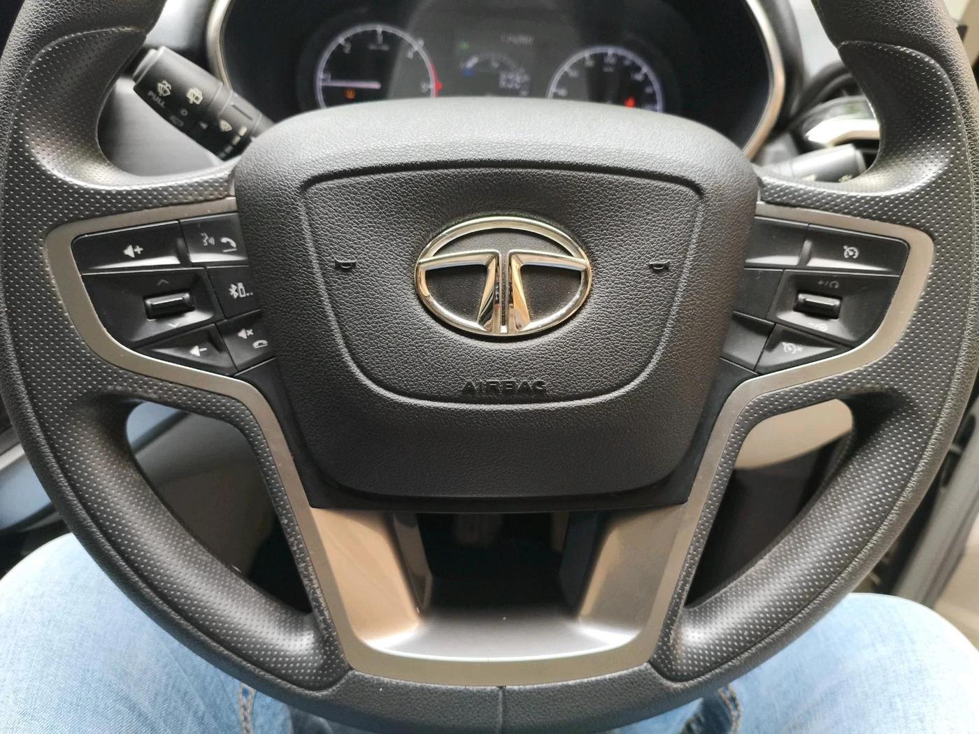 2022 Tata Safari XT PLUS, Diesel, Manual, 45,538 km, interior