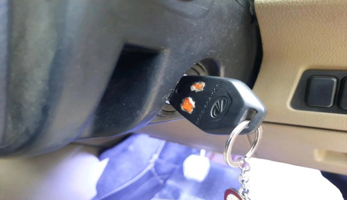 2016 Mahindra TUV300 T6, Diesel, Manual, 1,19,811 km, interior