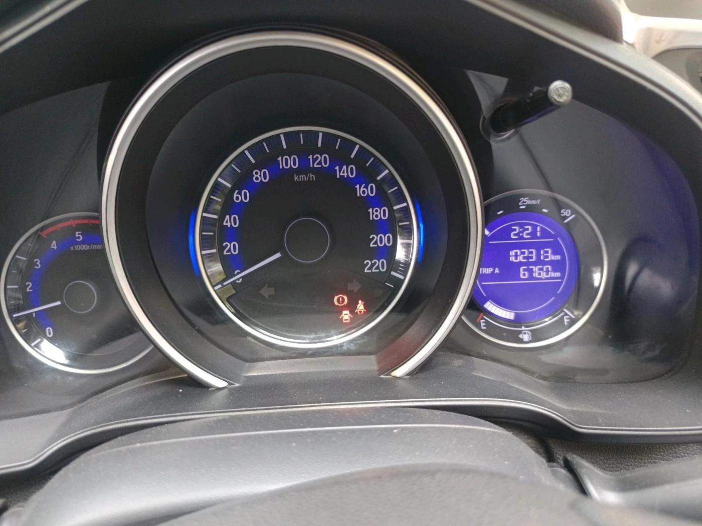 2017 Honda WR-V 1.5L I-DTEC S MT, Diesel, Manual, 1,02,313 km, interior