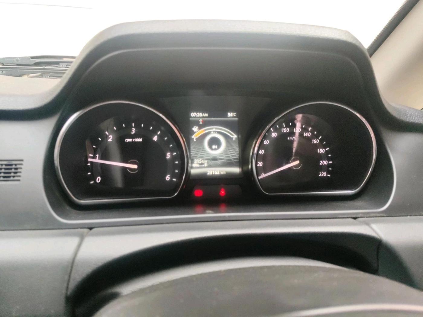 2018 Tata Hexa XE 4X2 7 STR, Diesel, Manual, 23,162 km, interior