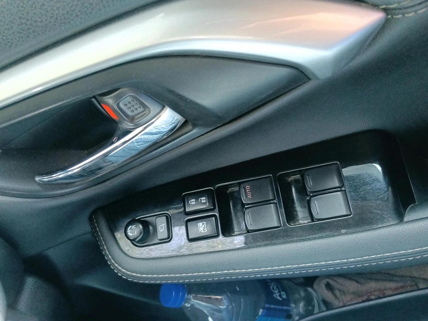 2023 Toyota URBAN CRUISER HYRYDER G AT NEO DRIVE, Petrol, Automatic, 22,455 km, interior