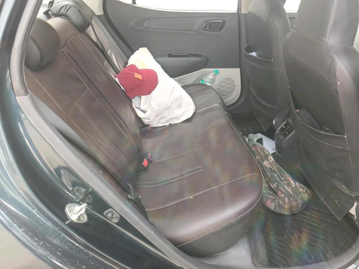 2022 Hyundai AURA S 1.2 CNG, CNG, Manual, 50,339 km, interior