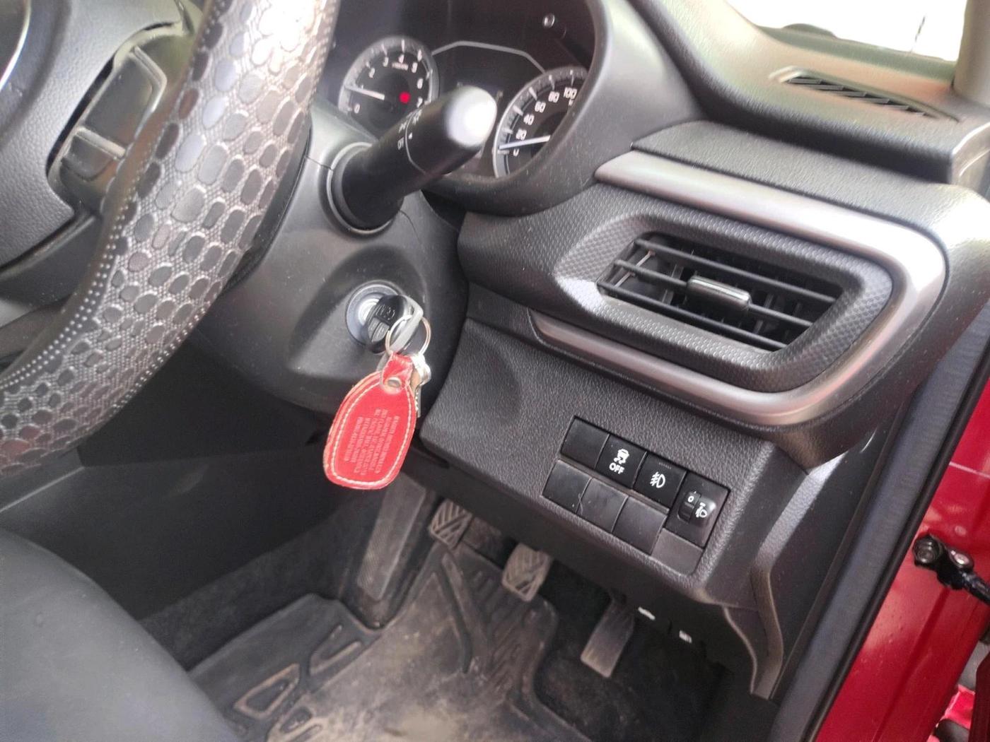 2024 Maruti BREZZA VXI, Petrol, Manual, 13,345 km, interior