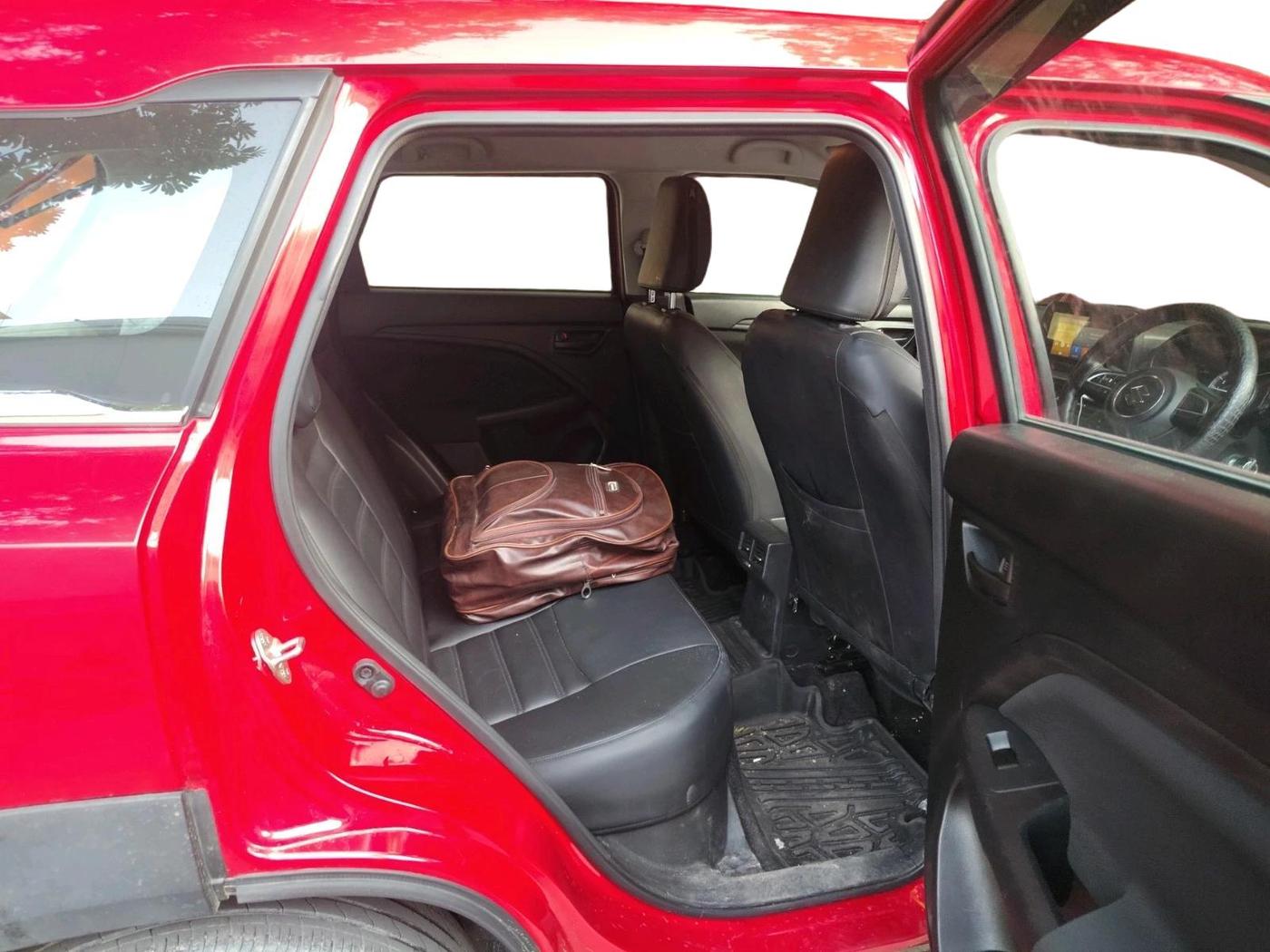 2024 Maruti BREZZA VXI, Petrol, Manual, 13,345 km, interior