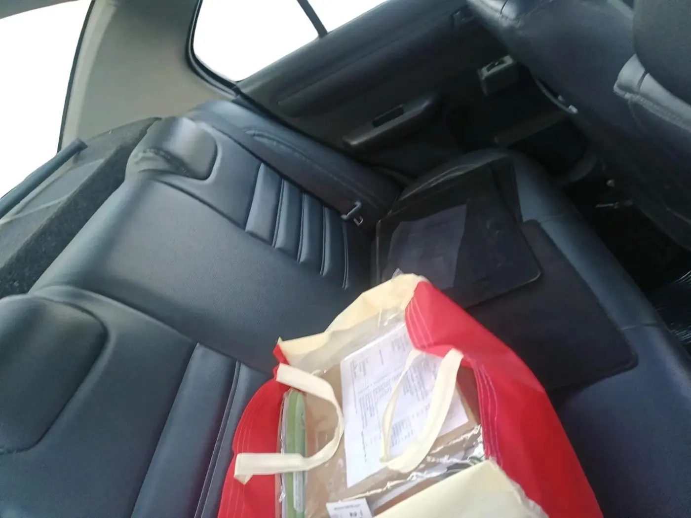 2011 Maruti Swift Dzire LXI, Petrol, Manual, 1,04,816 km, interior