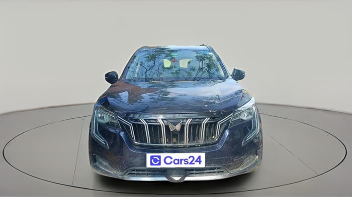 2022 Mahindra XUV700 AX 5 P MT 5 STR, Petrol, Manual, 56,321 km, exterior
