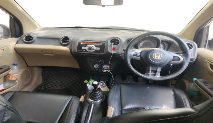 2013 Honda Brio S MT, CNG, Manual, 97,479 km, interior