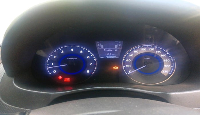 2013 Hyundai Verna FLUIDIC 1.6 VTVT SX, Petrol, Manual, 95,803 km, interior