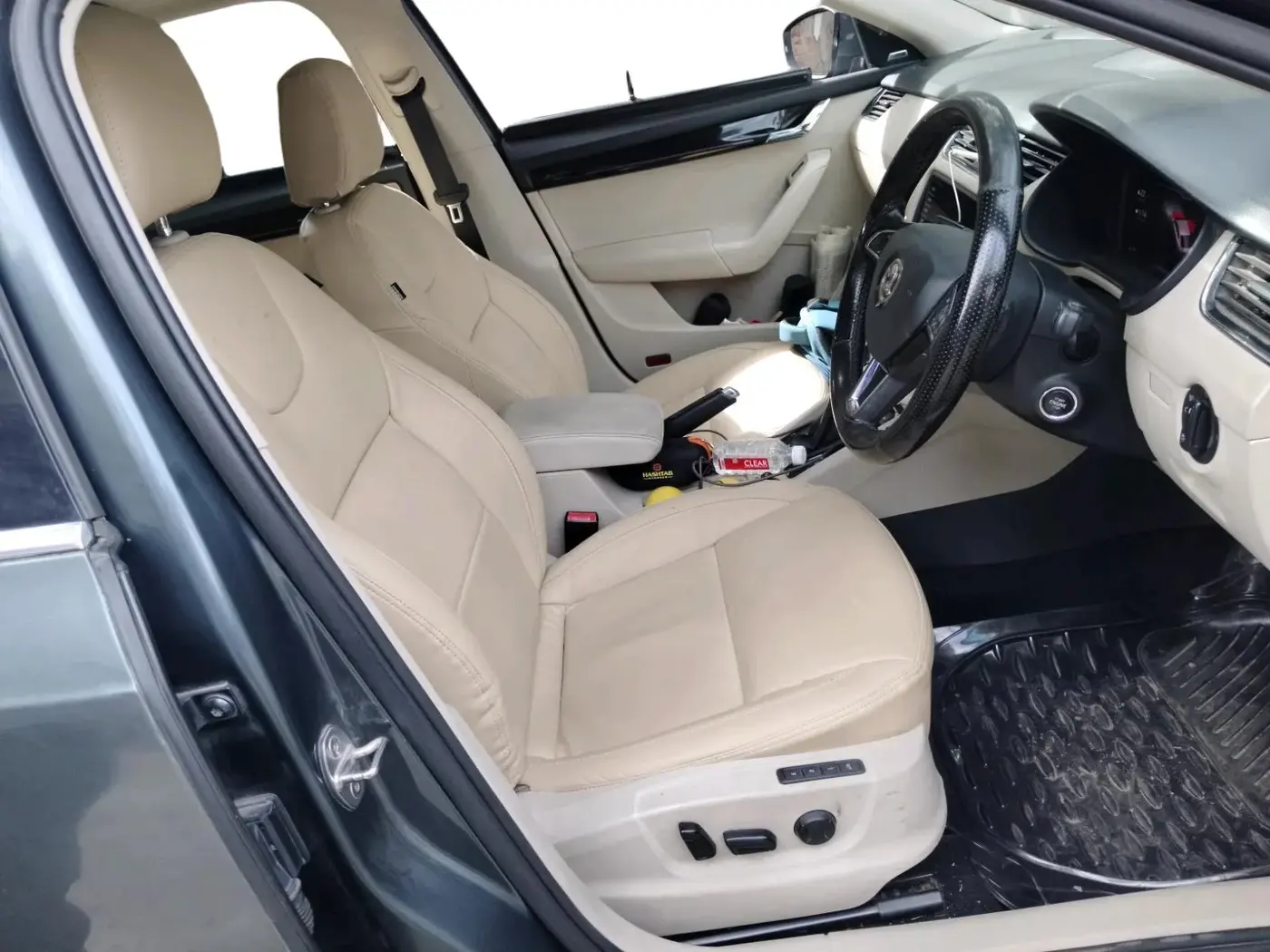 2019 Skoda Octavia L&K 1.8 TSI AT, Petrol, Automatic, 1,27,078 km, interior