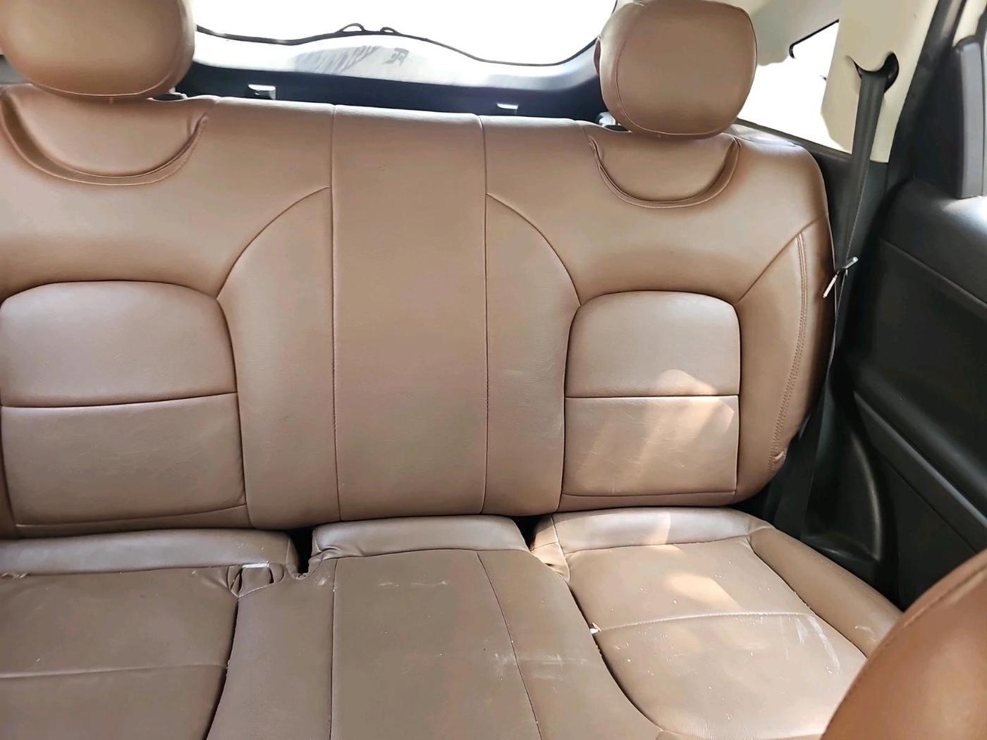 2021 Tata Harrier XE 2.0L KRYOTEC, Diesel, Manual, 92,498 km, interior
