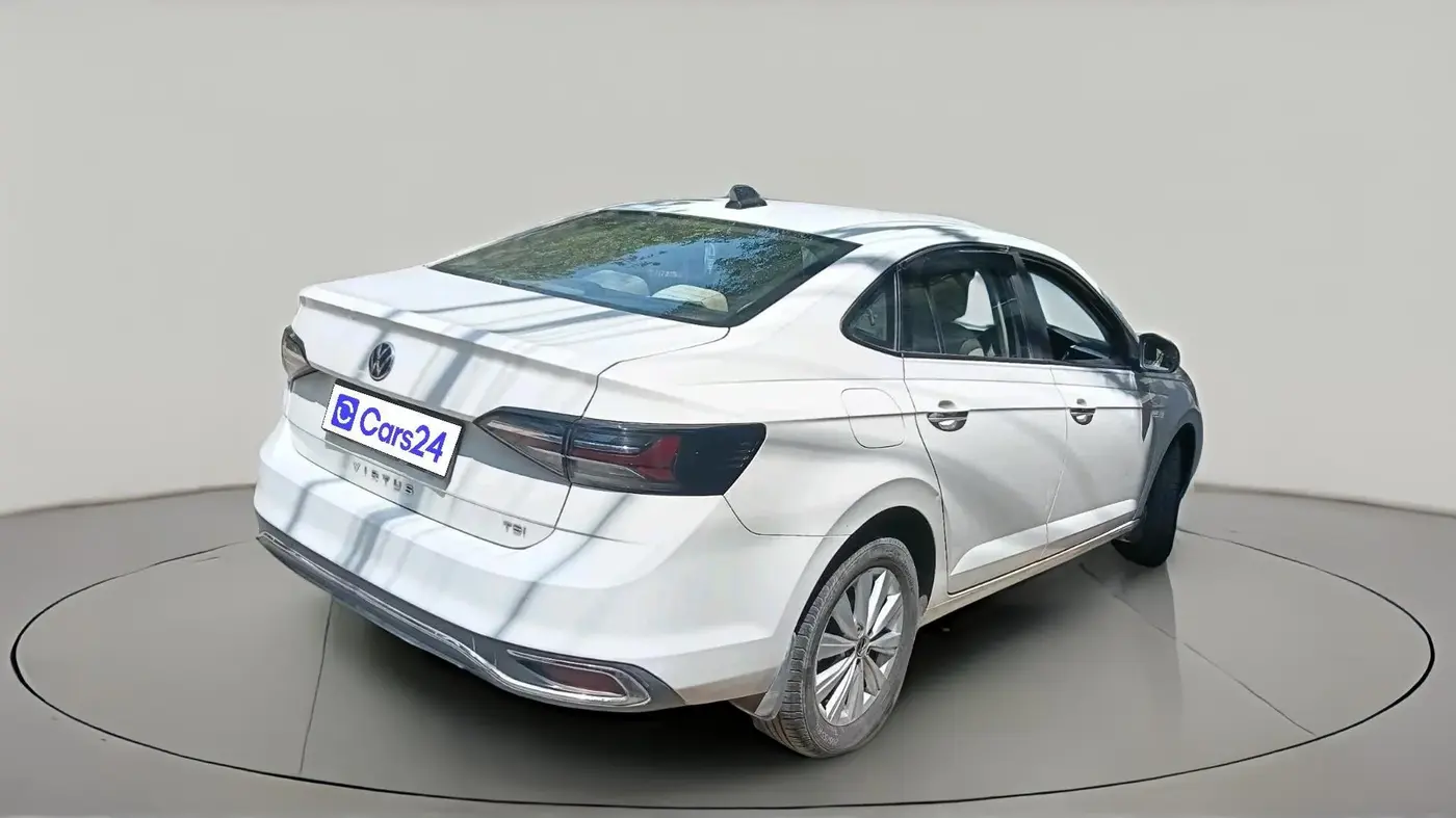 2022 Volkswagen VIRTUS HIGHLINE TSI 1.0 AT, Petrol, Automatic, 35,997 km, exterior
