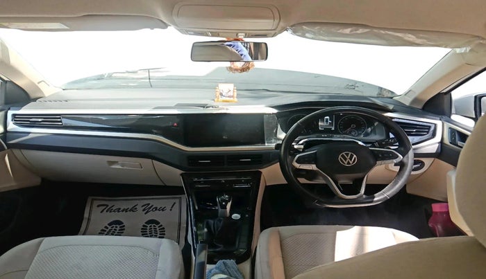 2022 Volkswagen VIRTUS HIGHLINE TSI 1.0 AT, Petrol, Automatic, 35,997 km, interior