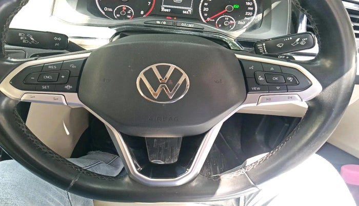 2022 Volkswagen VIRTUS HIGHLINE TSI 1.0 AT, Petrol, Automatic, 35,997 km, interior