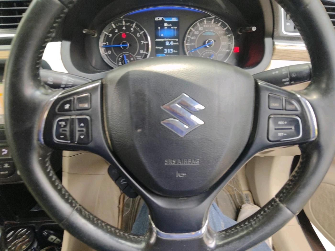 2019 Maruti Ciaz ALPHA  AT 1.5 SHVS PETROL, Petrol, Automatic, 1,71,012 km, interior