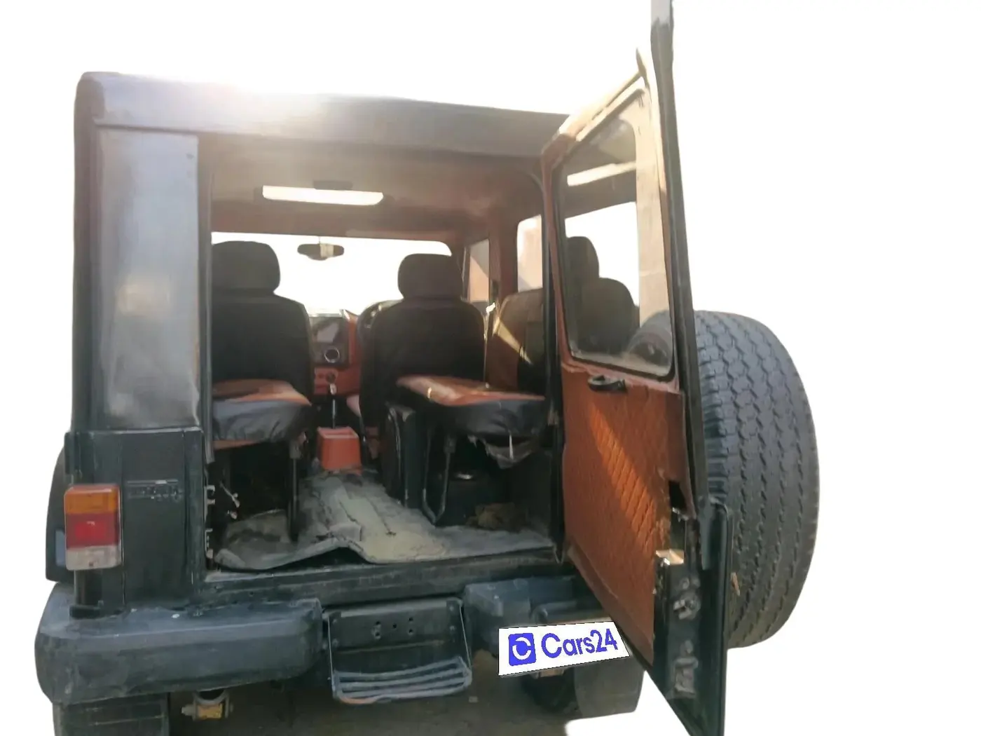 2018 Mahindra Thar CRDE 4X4 AC, Diesel, Manual, 1,05,656 km, exterior