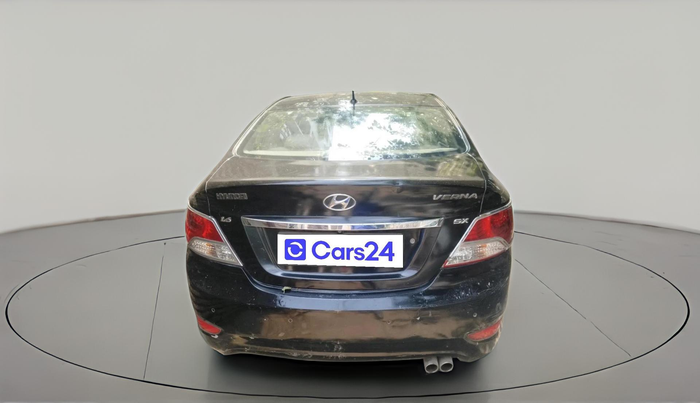 2011 Hyundai Verna FLUIDIC 1.6 VTVT SX, CNG, Manual, 3,46,982 km, exterior