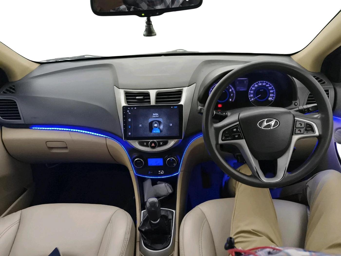 2012 Hyundai Verna FLUIDIC 1.6 VTVT EX, CNG, Manual, 1,10,000 km, interior