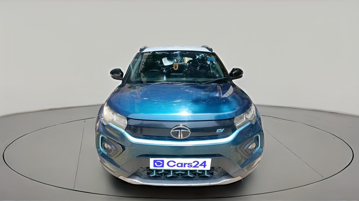 2020 Tata NEXON EV XM, Electric, Automatic, 1,17,127 km, exterior