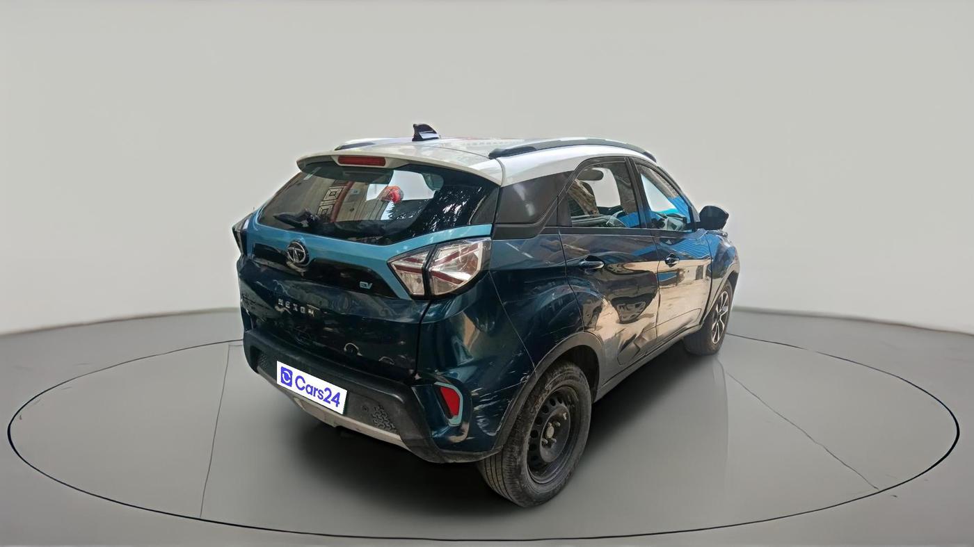 2020 Tata NEXON EV XM, Electric, Automatic, 1,17,127 km, exterior