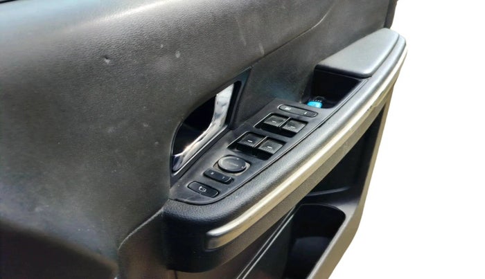 2018 Tata Hexa XE 4X2 7 STR, Diesel, Manual, 29,269 km, interior