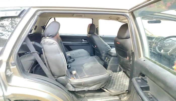 2018 Tata Hexa XE 4X2 7 STR, Diesel, Manual, 29,269 km, interior