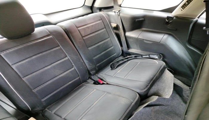 2018 Tata Hexa XE 4X2 7 STR, Diesel, Manual, 29,269 km, interior