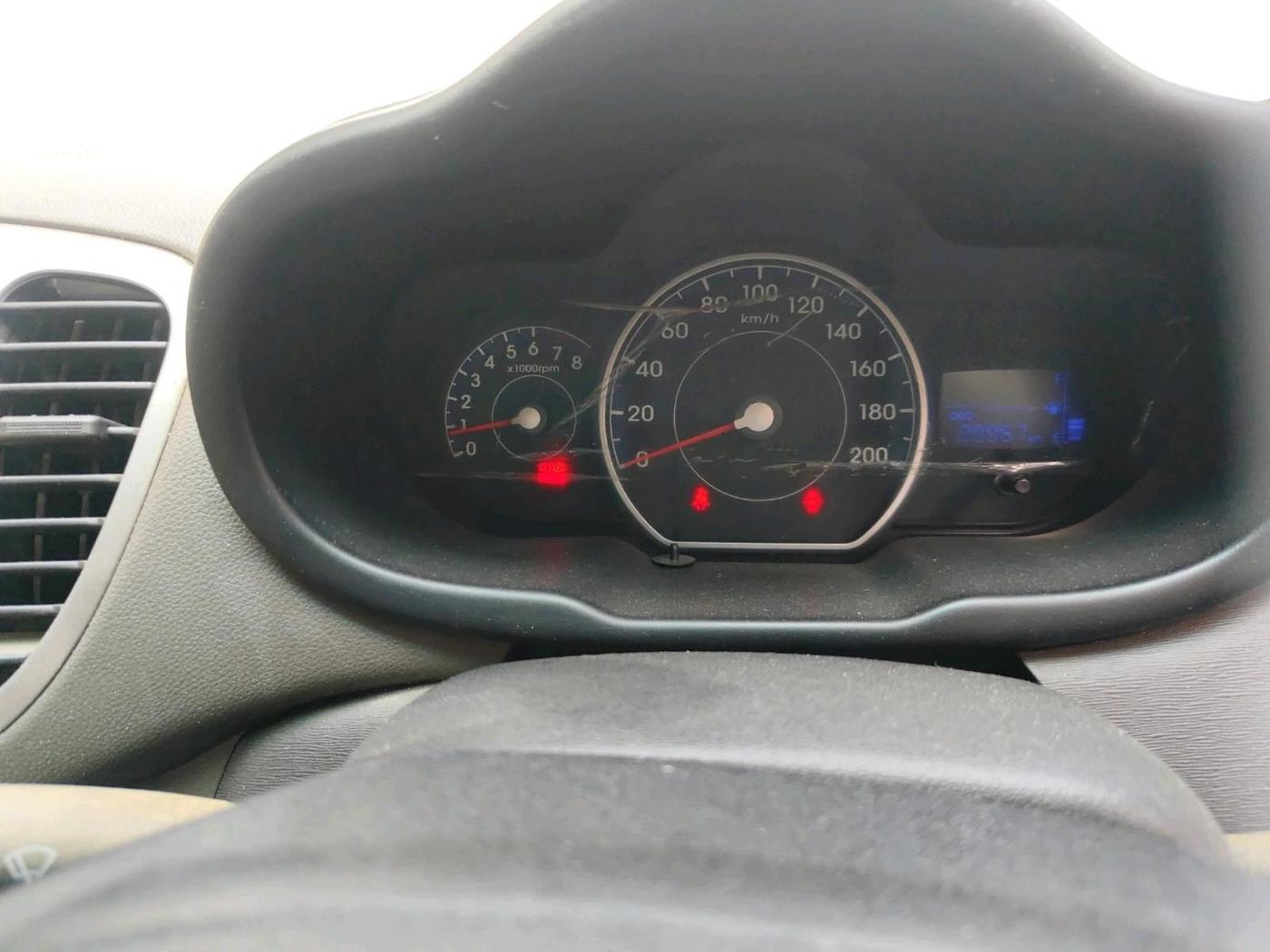 2012 Hyundai i10 SPORTZ 1.2, Petrol, Manual, 28,967 km, interior
