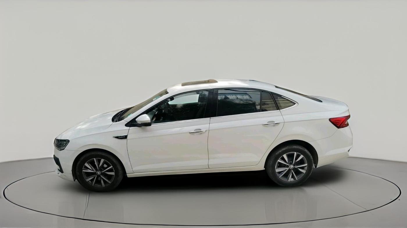 2022 Skoda SLAVIA STYLE 1.0L TSI AT, Petrol, Automatic, 48,294 km, exterior