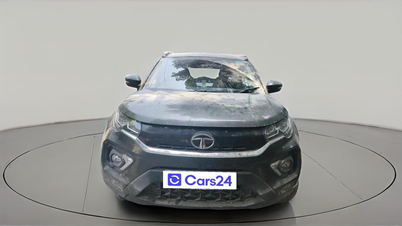 2023 Tata NEXON XM SUNROOF PETROL, Petrol, Manual, 17,437 km, exterior