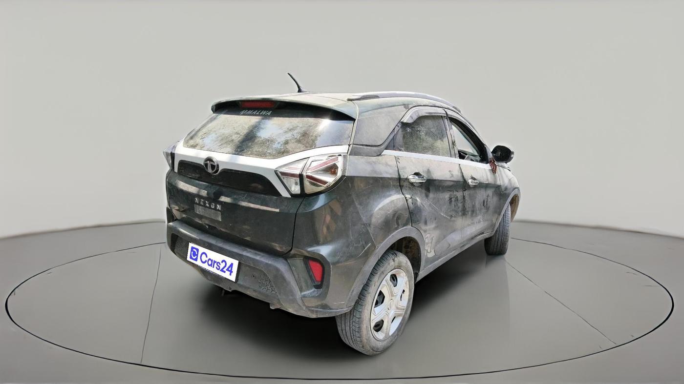 2023 Tata NEXON XM SUNROOF PETROL, Petrol, Manual, 17,437 km, exterior