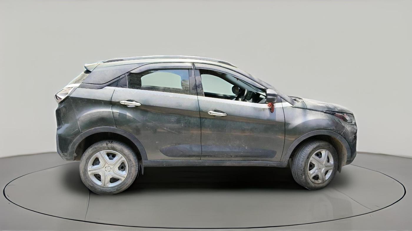 2023 Tata NEXON XM SUNROOF PETROL, Petrol, Manual, 17,437 km, exterior