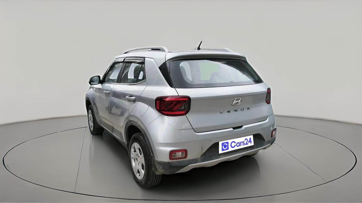 2022 Hyundai VENUE S 1.2, Petrol, Manual, 50,050 km, exterior