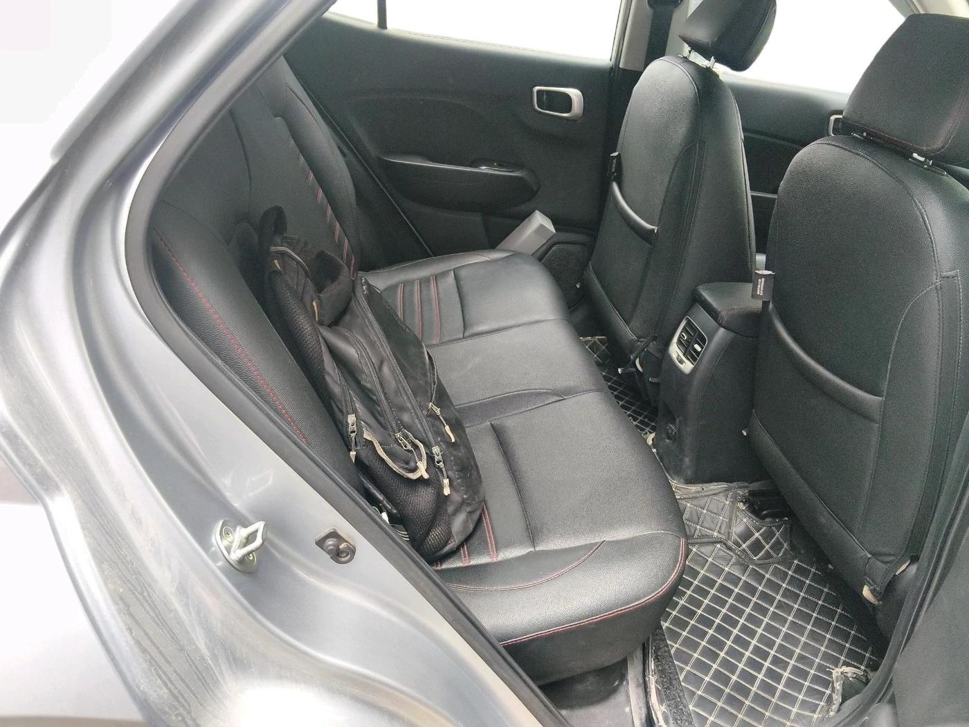 2022 Hyundai VENUE S 1.2, Petrol, Manual, 50,050 km, interior