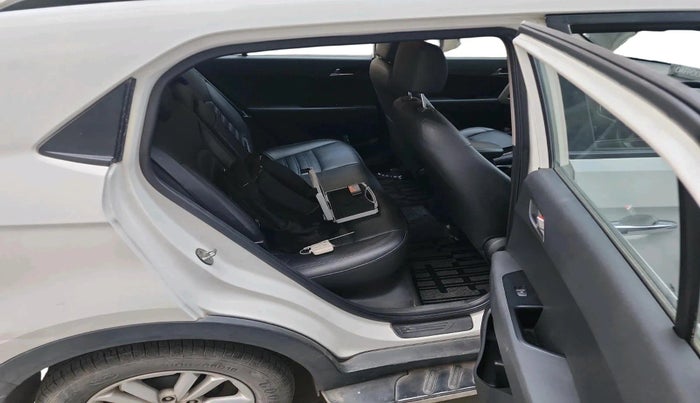 2017 Hyundai Creta SX PLUS 1.6 PETROL, Petrol, Manual, 12,870 km, interior