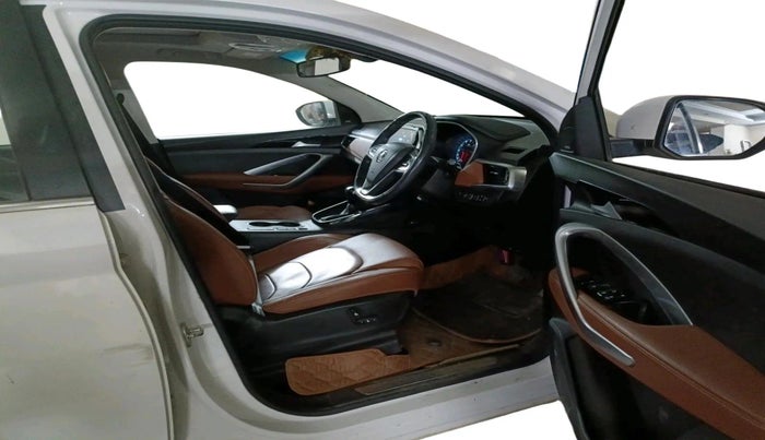 2021 MG HECTOR PLUS SHARP 1.5 PETROL TURBO CVT 6-STR, Petrol, Automatic, 14,248 km, interior