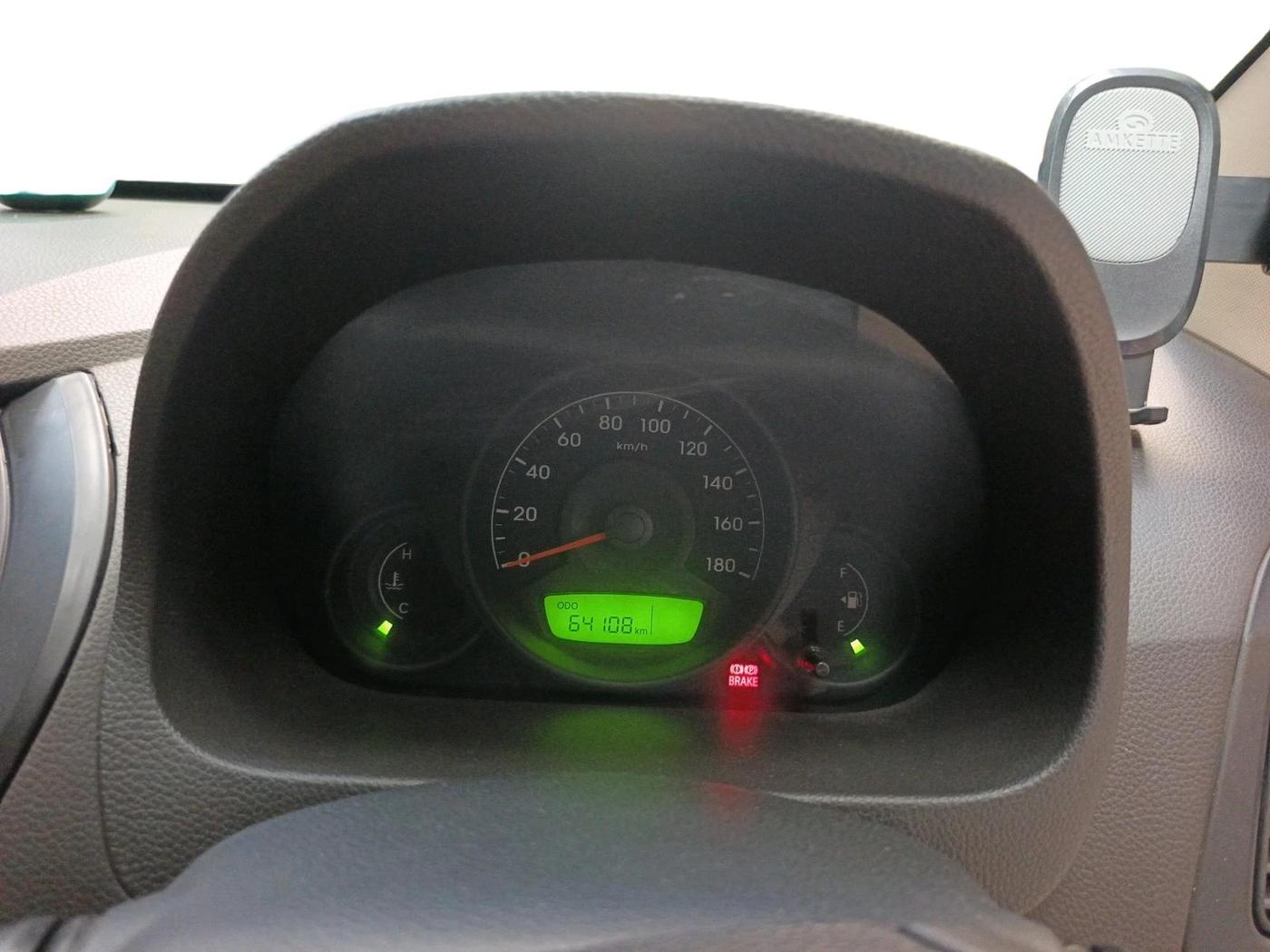2015 Hyundai Eon ERA +, Petrol, Manual, 64,108 km, interior