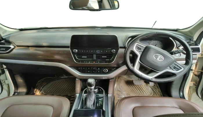 2020 Tata Harrier XZA PLUS 2.0L, Diesel, Automatic, 67,966 km, interior