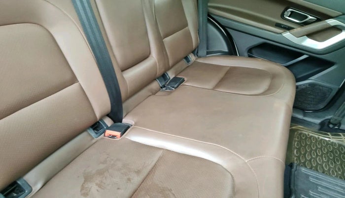2020 Tata Harrier XZA PLUS 2.0L, Diesel, Automatic, 67,966 km, interior