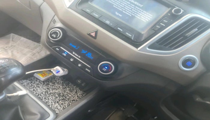 2017 Hyundai Creta SX PLUS 1.6 PETROL, Petrol, Manual, 69,418 km, interior